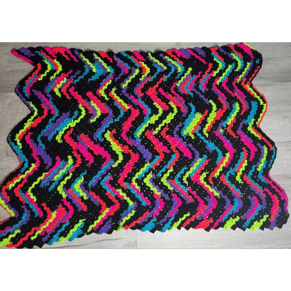 Handmade Crochet Afghan Throw Blanket Neon Chevron Black Retro 40x57 Funky‎